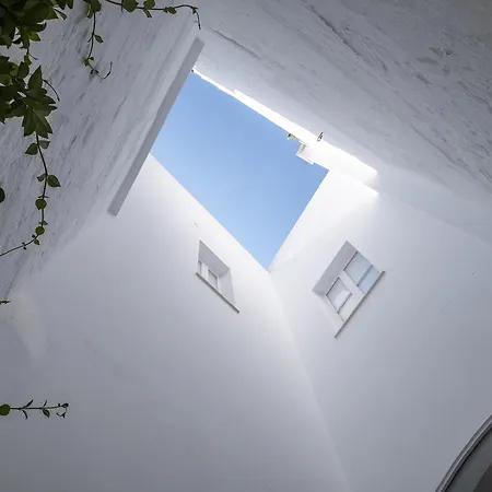 Divina Boutique - Adults Only Hotel 4*
