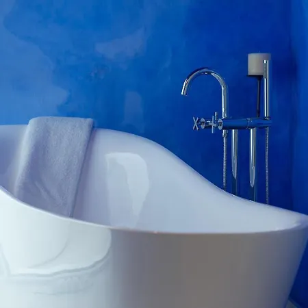 Divina Boutique - Adults Only 4*